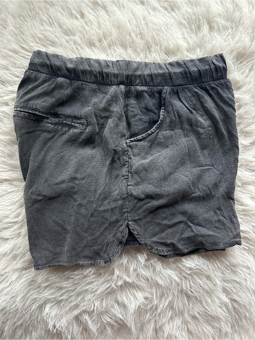 Chaser black crowd Washed Charcoal Elastic-Waist Athletic Shorts - Picture 5 of 13